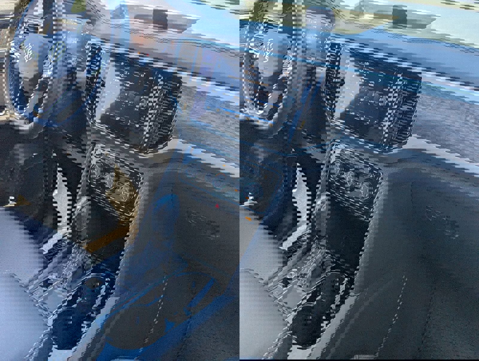 Used 2023 Volkswagen Atlas Cross Sport SE w/ Black Wheel Package image 11