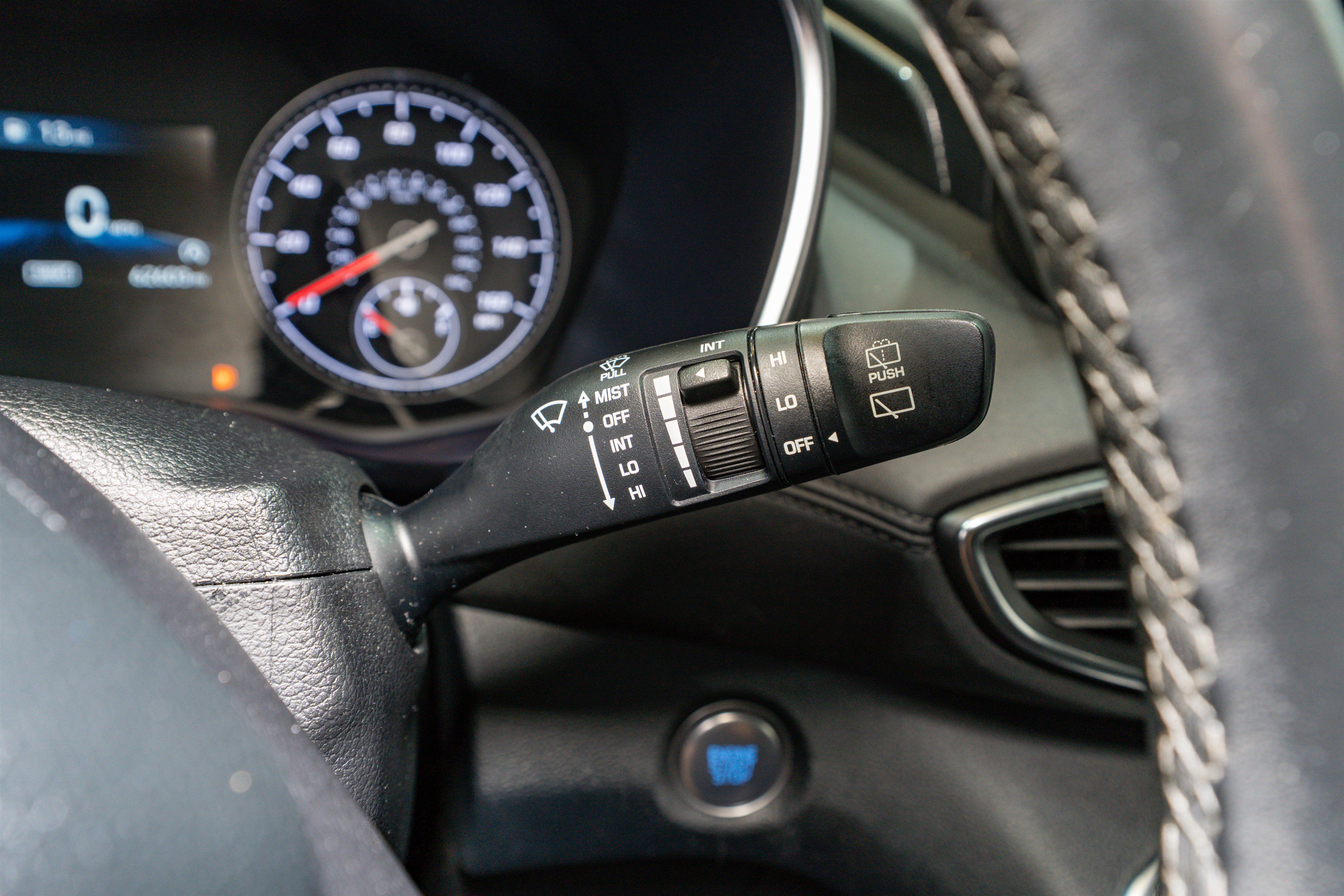 Used 2023 Hyundai Santa Fe SEL image 24