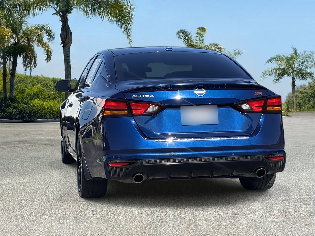 Certified 2023 Nissan Altima 2.5 SR image 4