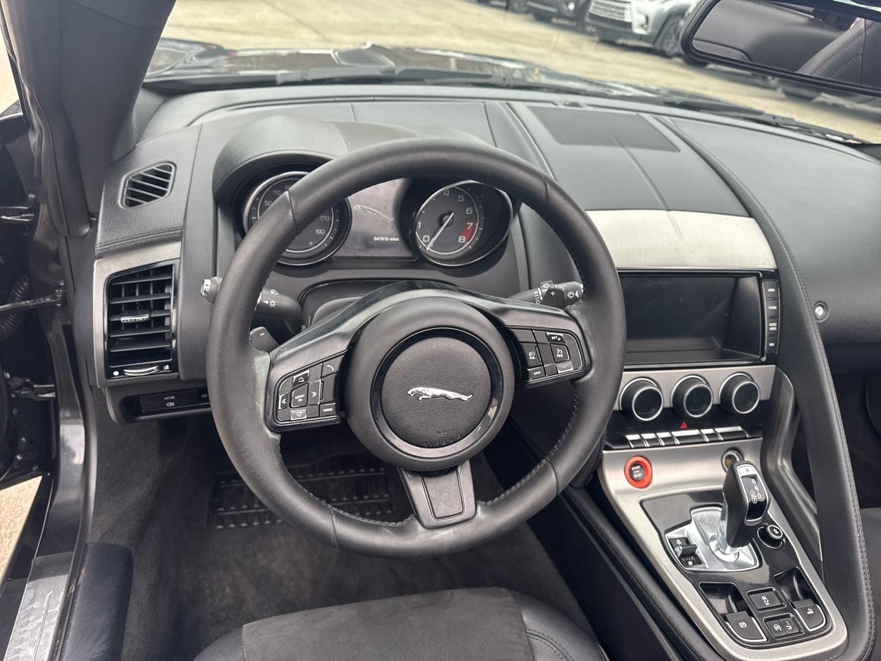 Used 2015 Jaguar F-TYPE Convertible image 25