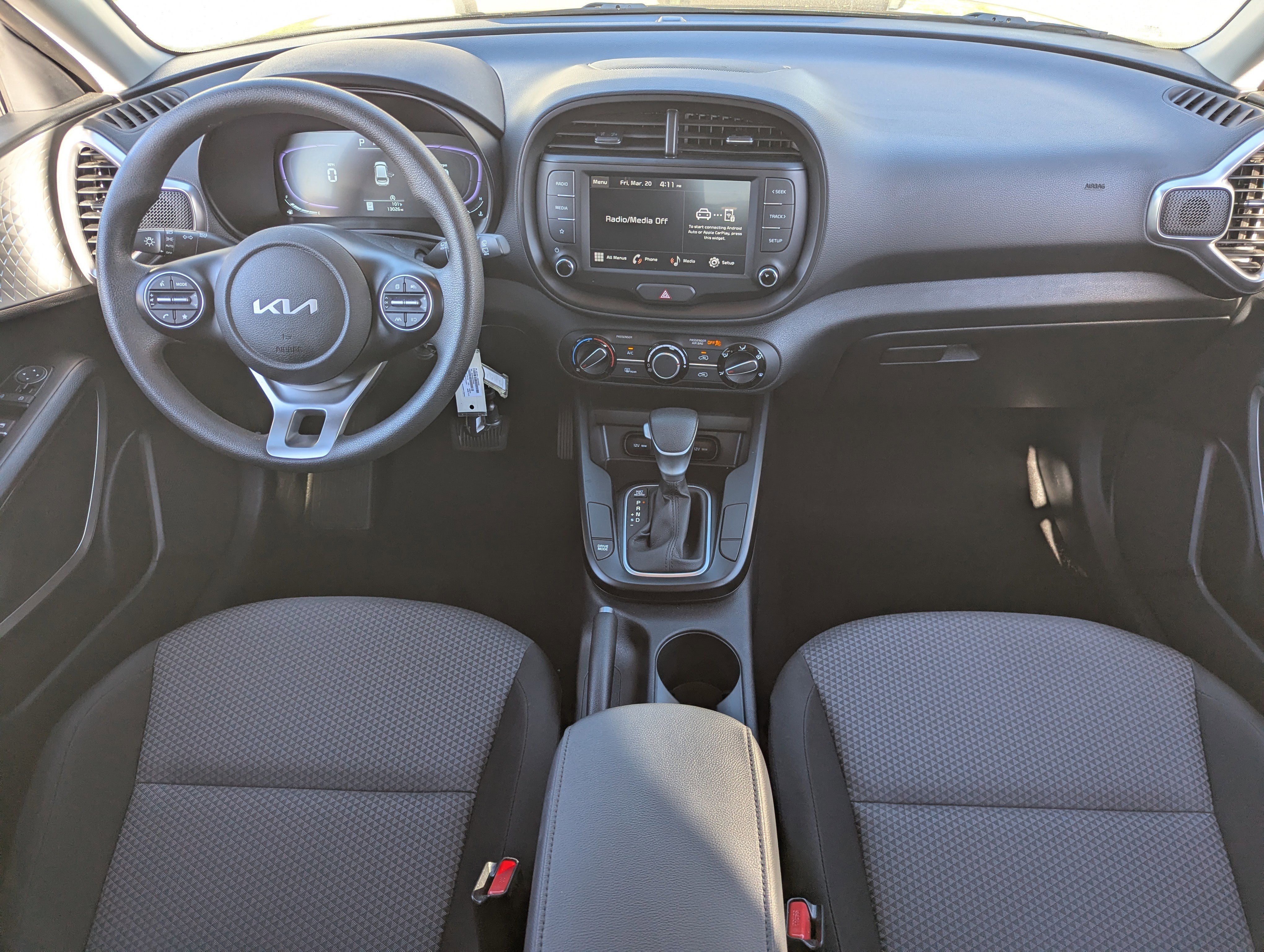 Certified 2025 Kia Soul LX w/ LX Technology Package image 12