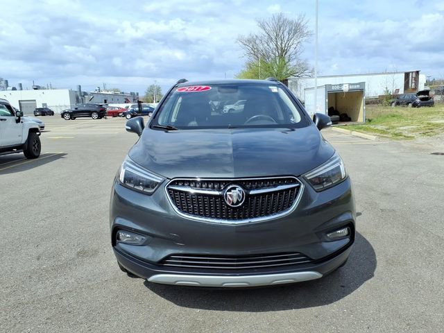 Used 2017 Buick Encore Essence AWD/4WD image 2