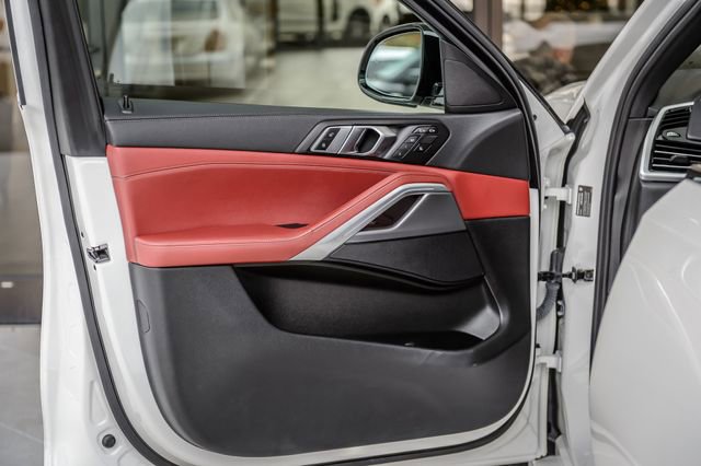 Used 2022 BMW X6 xDrive40i w/ M Sport Package AWD/4WD image 45