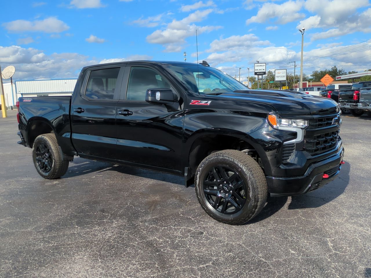 New 2026 Chevrolet Silverado 1500 LT Trail Boss w/ LT Trail Boss Premium Package image 2