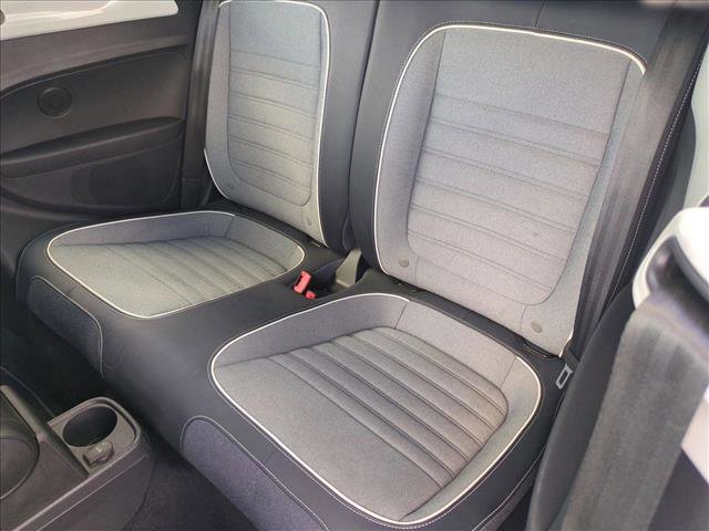 Used 2016 Volkswagen Beetle 1.8T Denim image 16