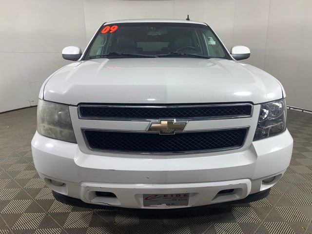 Used 2009 Chevrolet Suburban LT AWD/4WD image 10