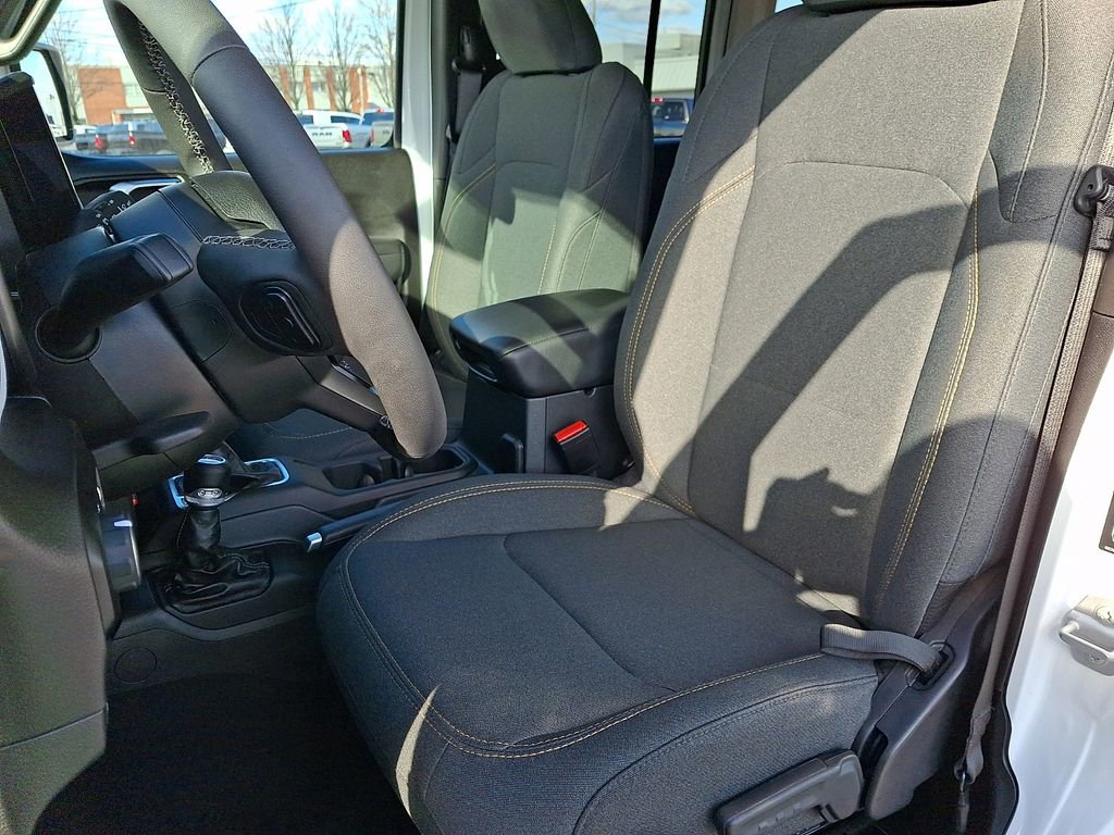 Used 2025 Jeep Wrangler Unlimited Sport S 4xe image 16