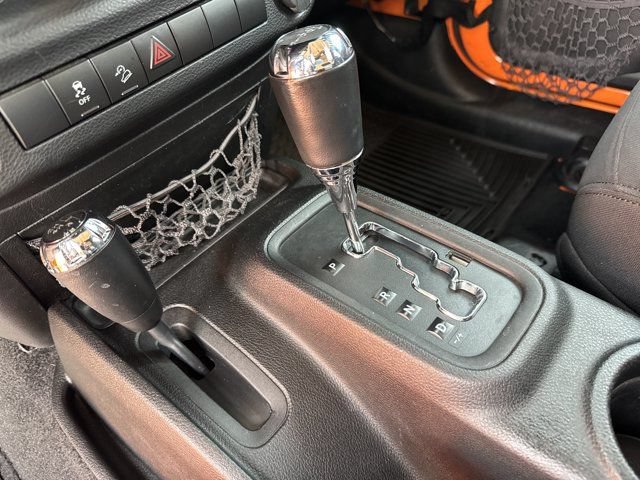 Used 2013 Jeep Wrangler Unlimited Sport AWD/4WD image 30
