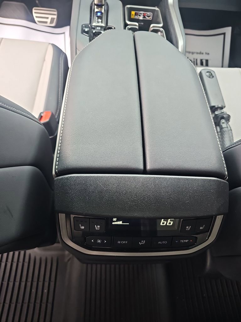 Used 2025 Lexus TX 500h AWD w/ Technology Package image 27