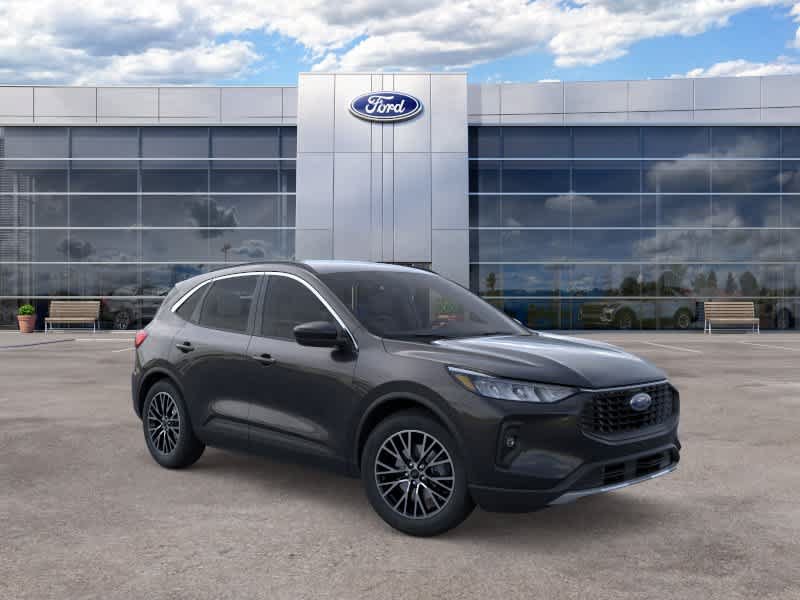 Used 2025 Ford Escape SE FWD image 13