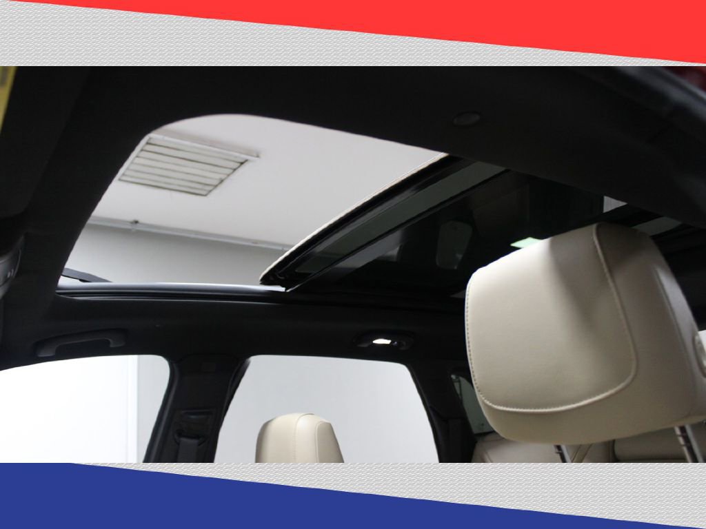 Used 2017 Cadillac XT5 Luxury w/ Driver Awareness Package image 26