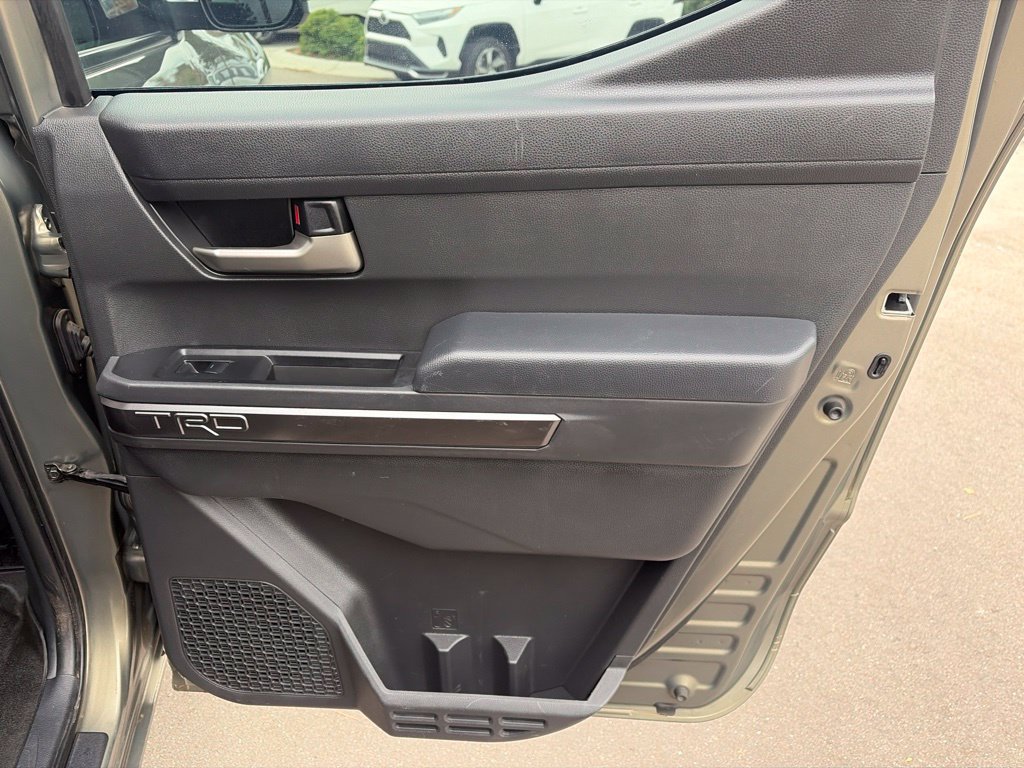 Used 2024 Toyota Tacoma TRD Sport AWD/4WD image 16