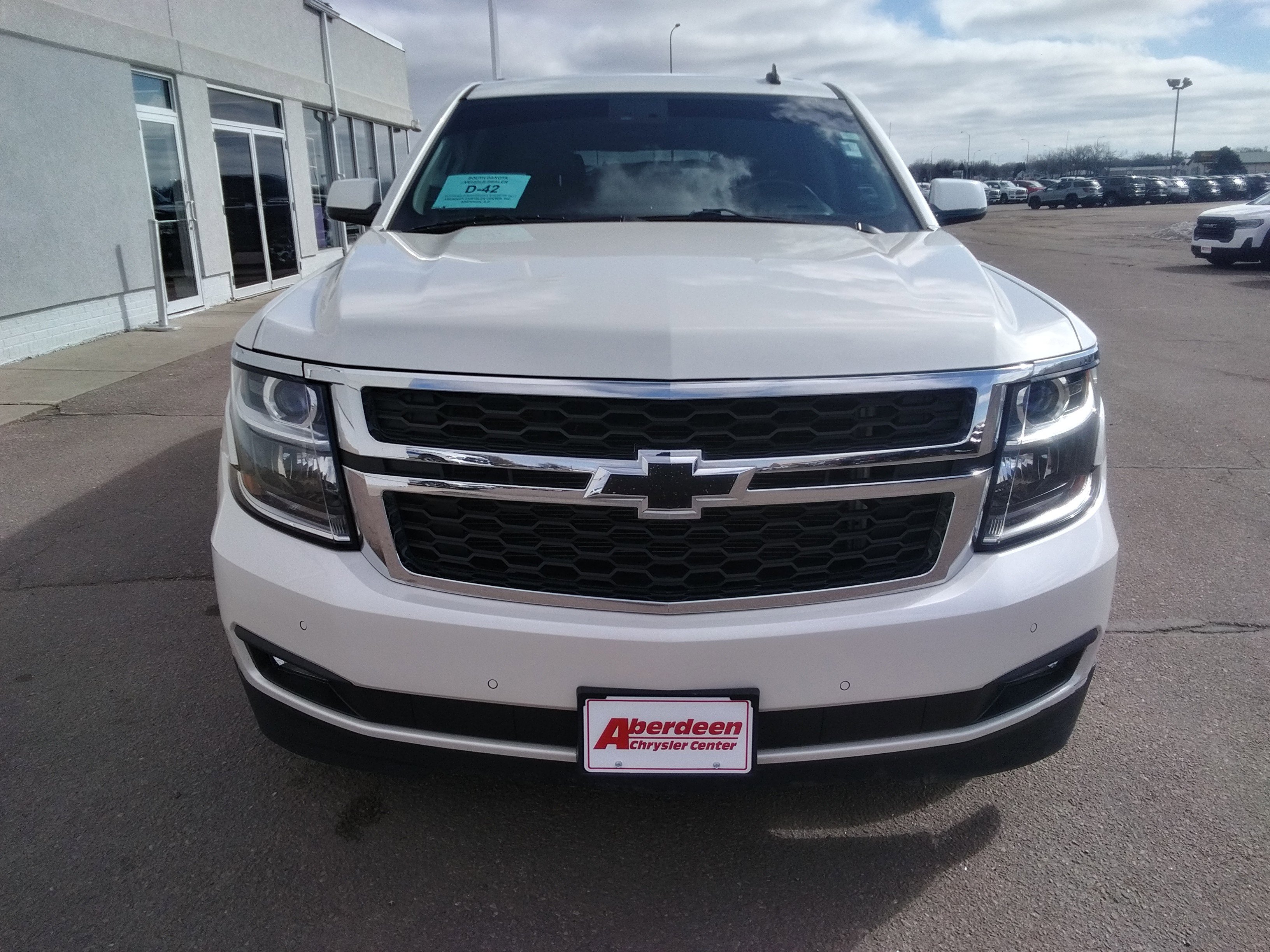 Used 2015 Chevrolet Suburban LT AWD/4WD image 3