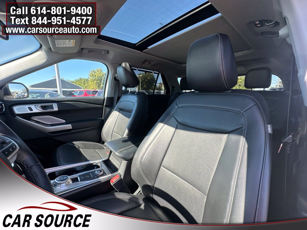 Used 2024 Ford Explorer Limited w/ Limited Technology Package AWD/4WD image 15