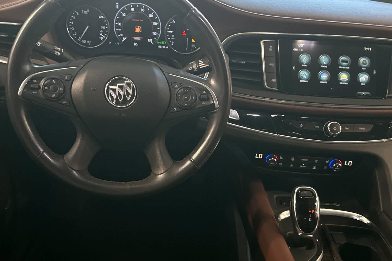 Used 2018 Buick Enclave Avenir w/ Avenir Technology Package AWD/4WD image 16