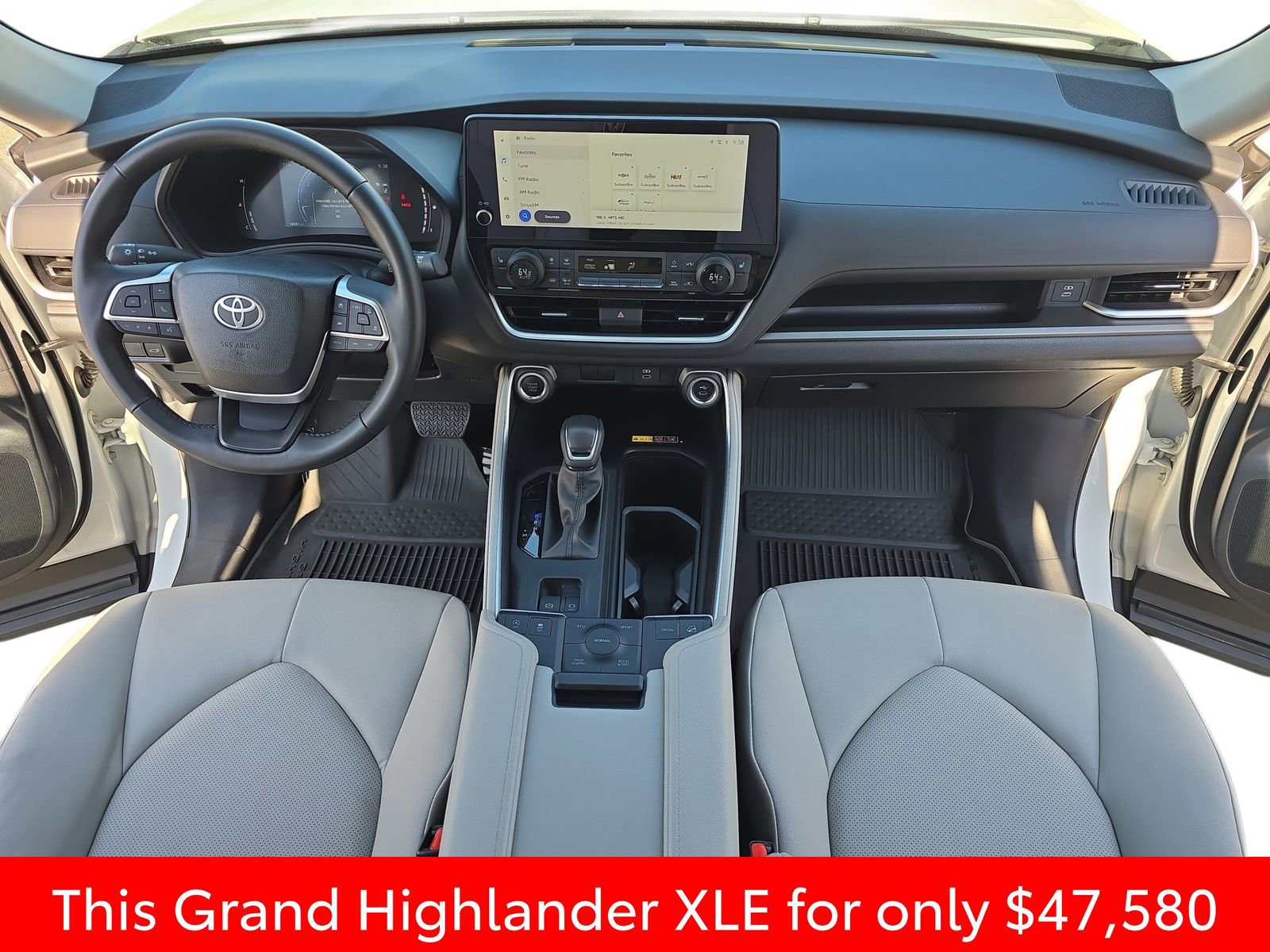 Used 2025 Toyota Grand Highlander AWD image 16
