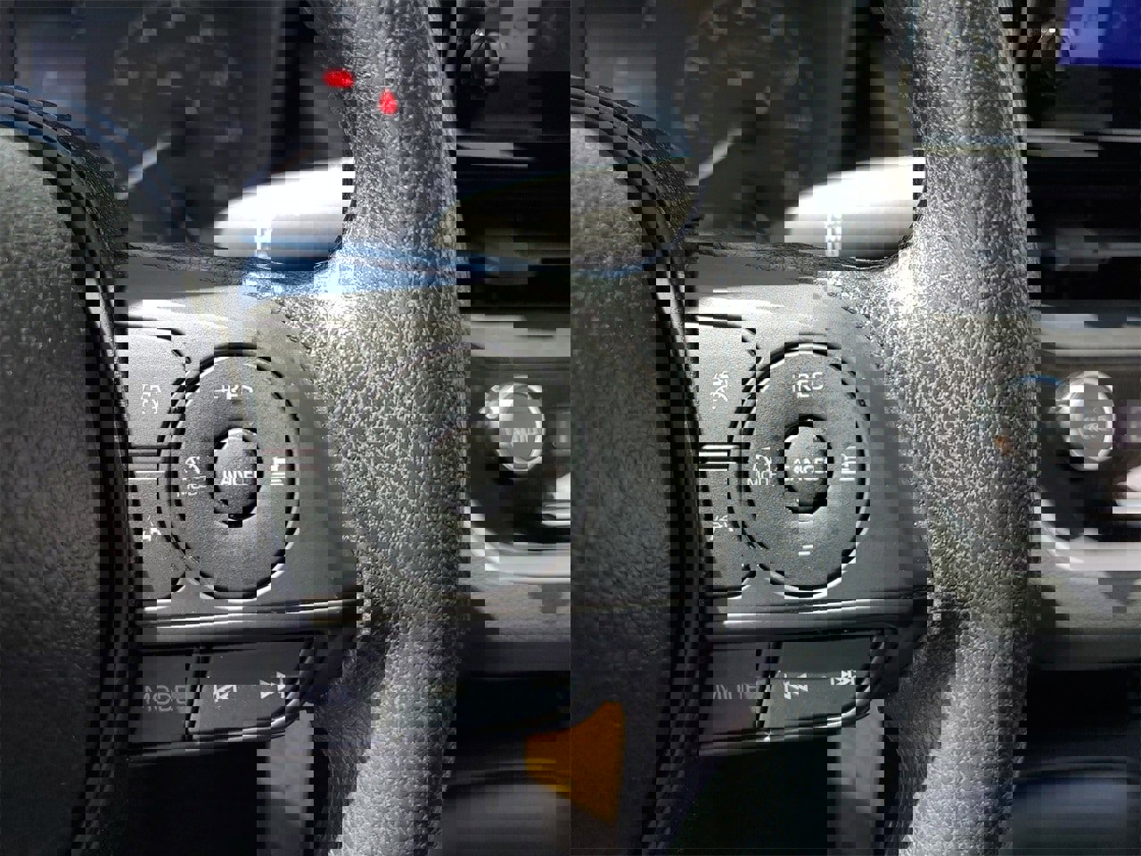 Used 2024 Toyota Corolla LE image 23