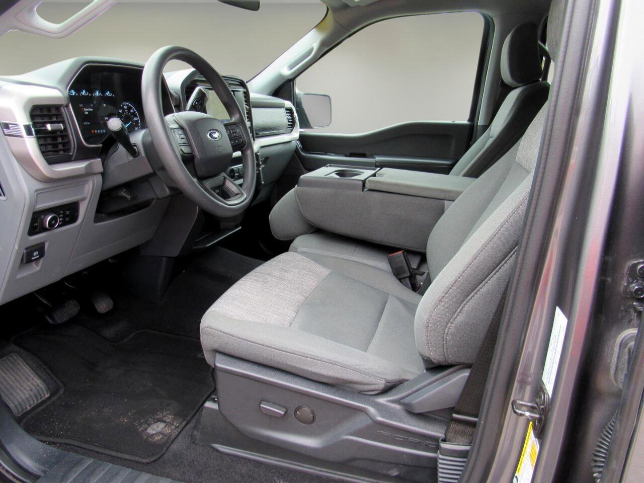 Used 2023 Ford F150 XLT AWD/4WD image 14
