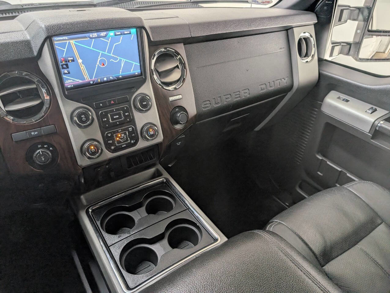 Used 2016 Ford F250 Lariat w/ Lariat Ultimate Package image 12