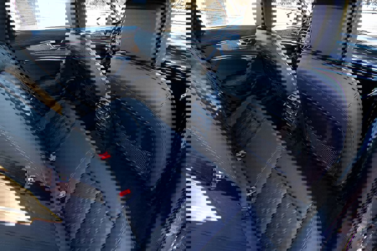 Used 2024 Audi A6 Premium Plus image 26