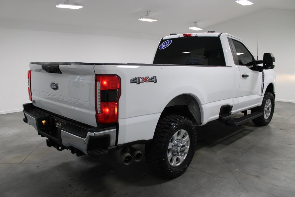 Used 2023 Ford F350 XLT w/ 360-Degree Camera Package image 9