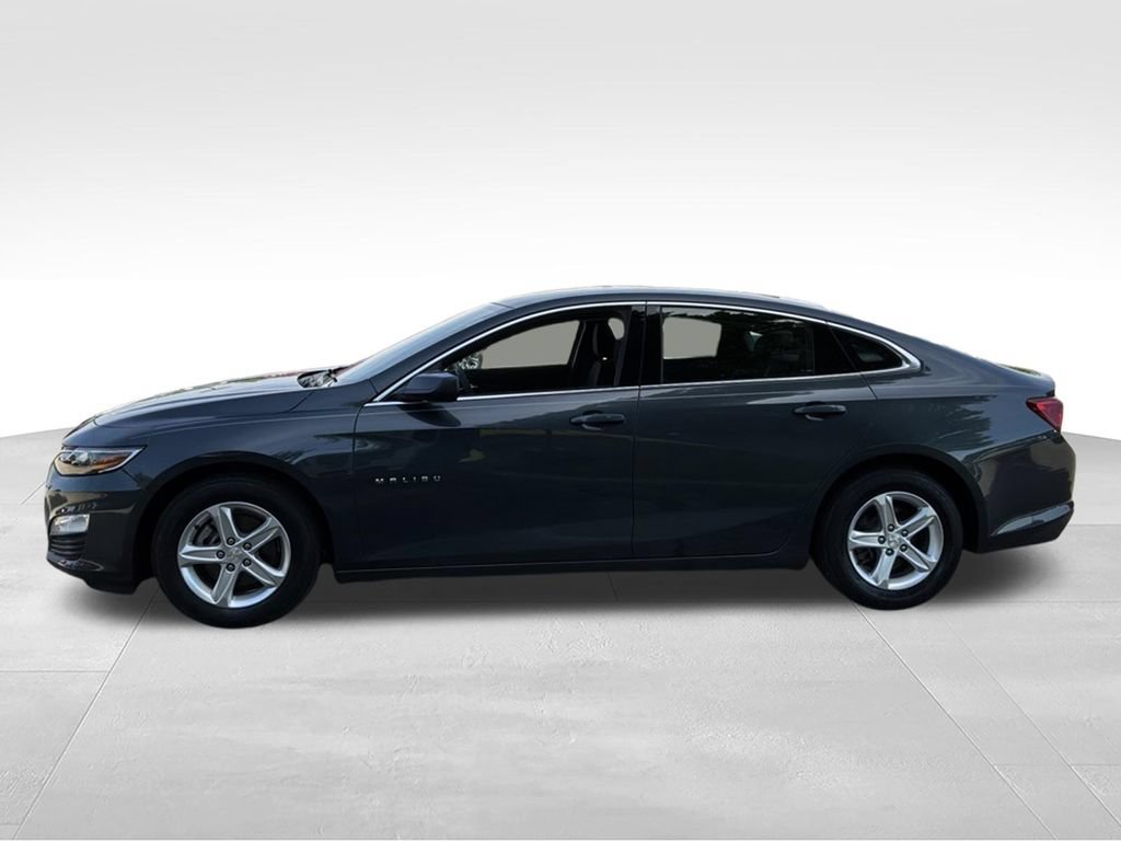 Used 2021 Chevrolet Malibu LS FWD image 3