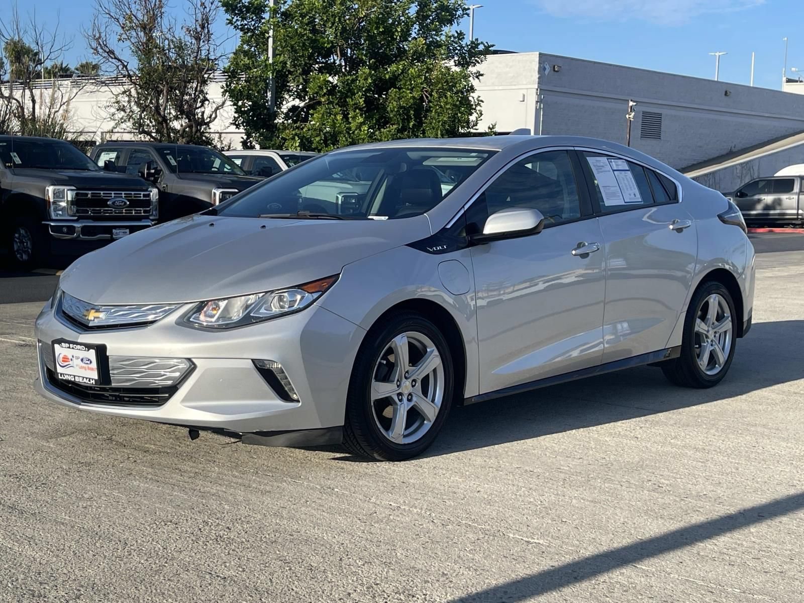 Used 2018 Chevrolet Volt LT w/ LT Driver Confidence Package FWD image 4