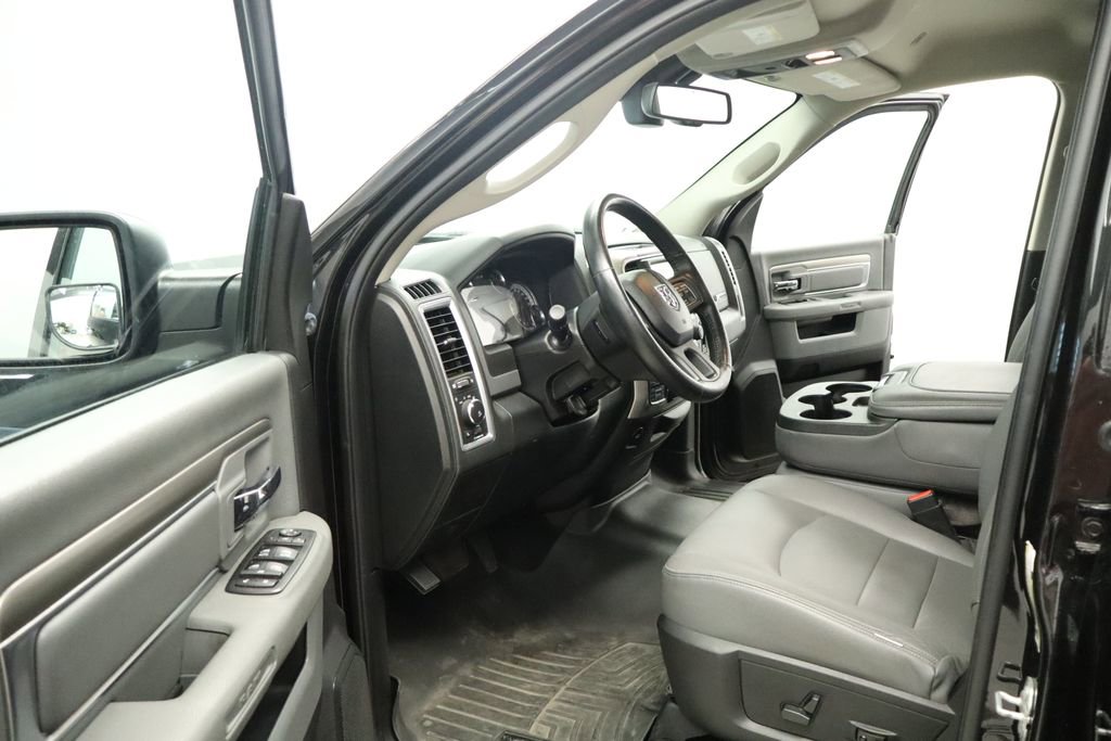 Certified 2018 RAM 1500 Big Horn AWD/4WD image 30