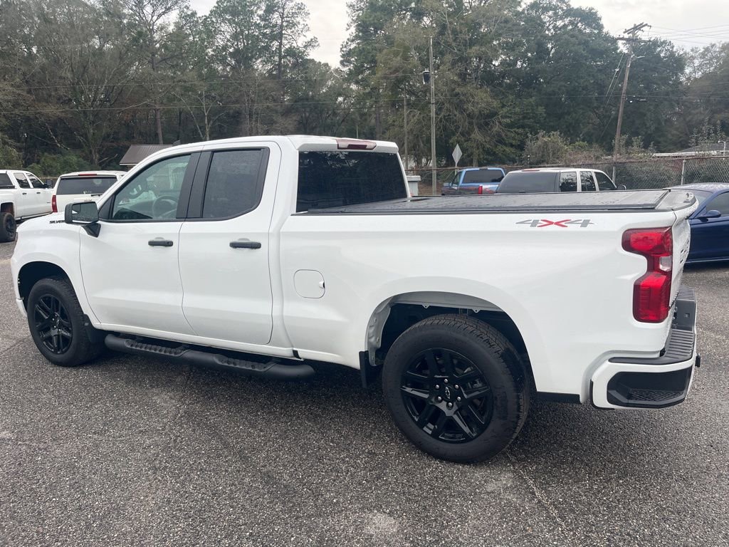 Used 2025 Chevrolet Silverado 1500 Custom w/ Rally Edition image 3