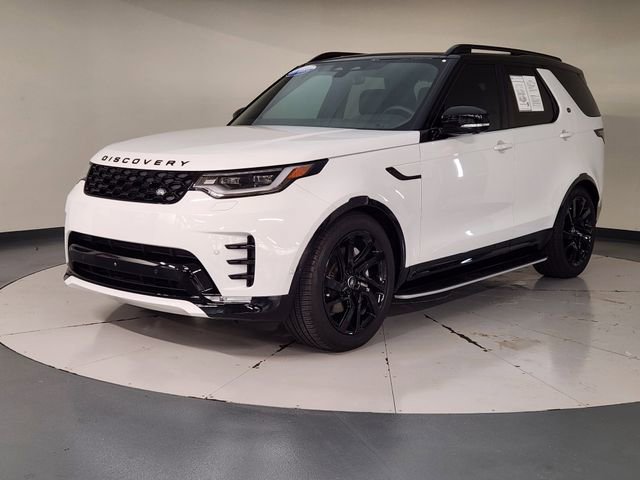 Used 2025 Land Rover Discovery Dynamic SE image 1
