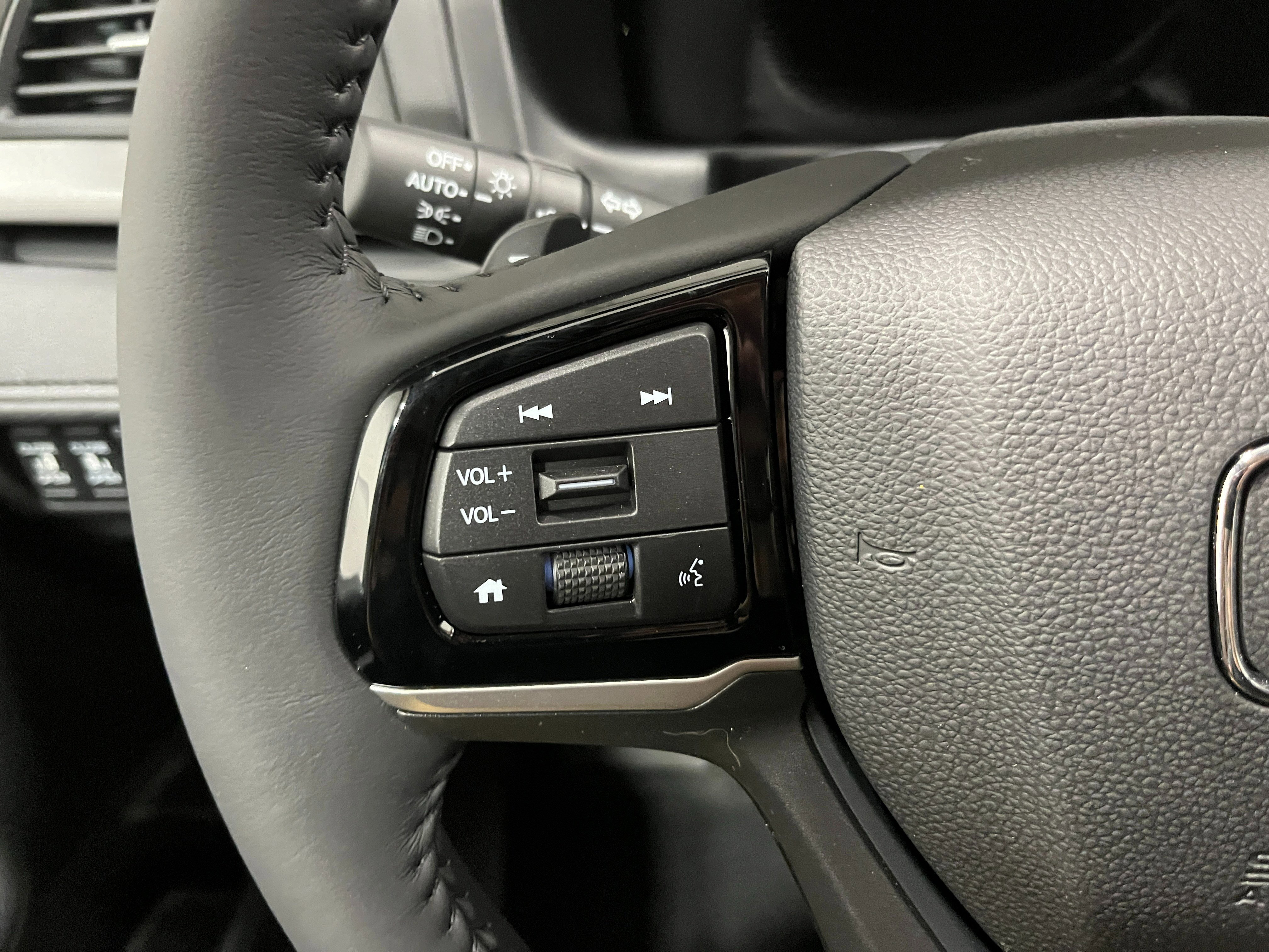 New 2026 Honda Odyssey EX-L image 17