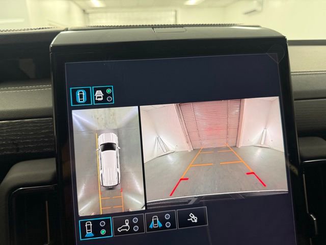 New 2026 GMC Yukon XL AT4 Ultimate w/ LPO, Floor Liner Package AWD/4WD image 19