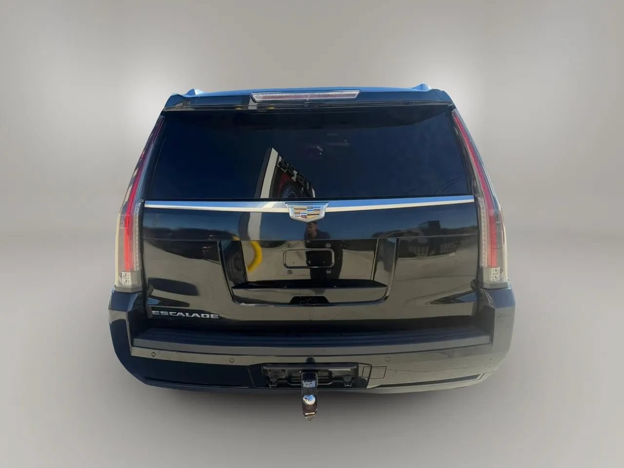Used 2016 Cadillac Escalade Premium RWD image 6