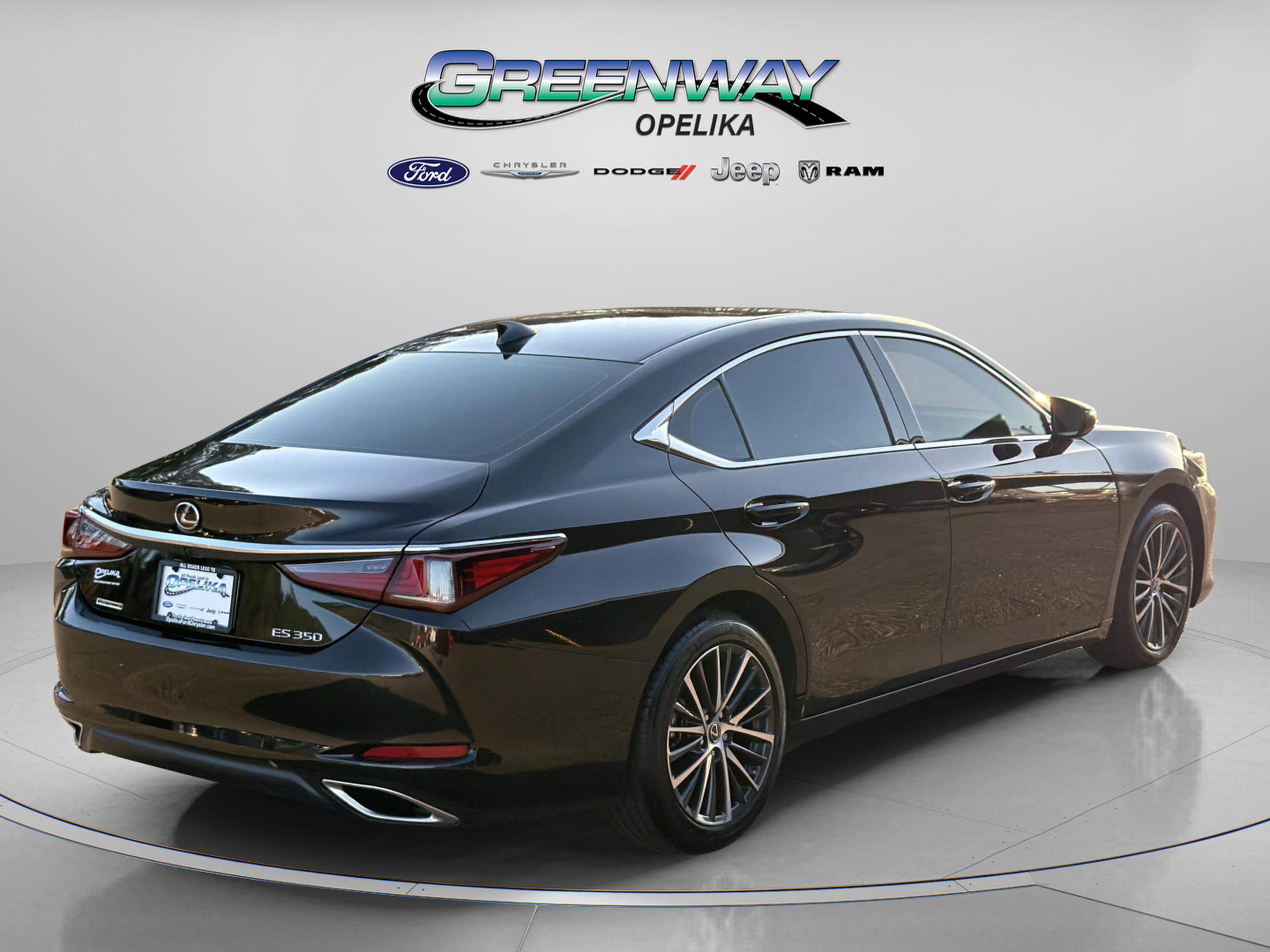 Used 2024 Lexus ES 350 w/ Premium Package image 7