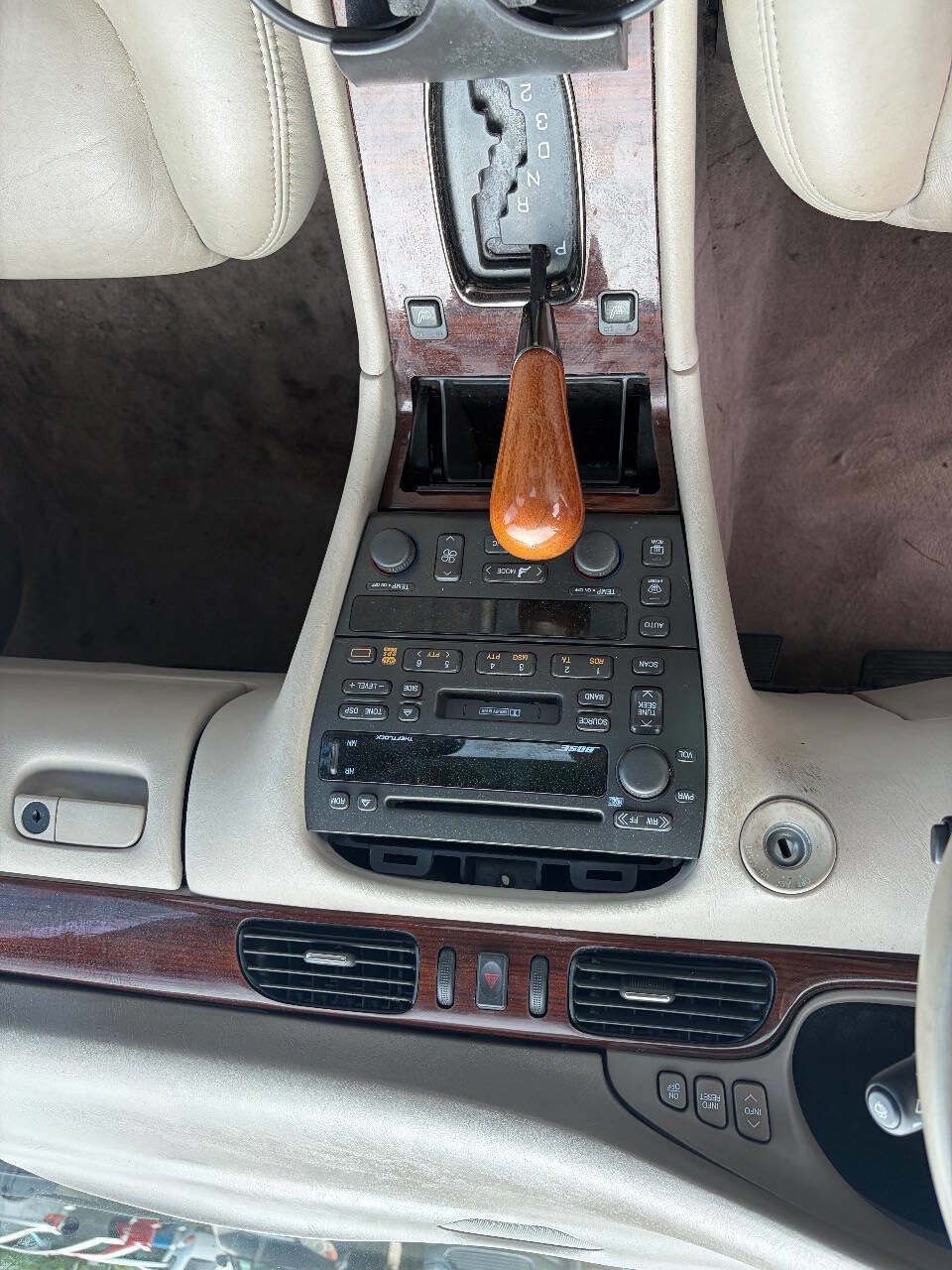 Used 1998 Cadillac Seville STS w/ Heated Seats Pkg FWD image 15