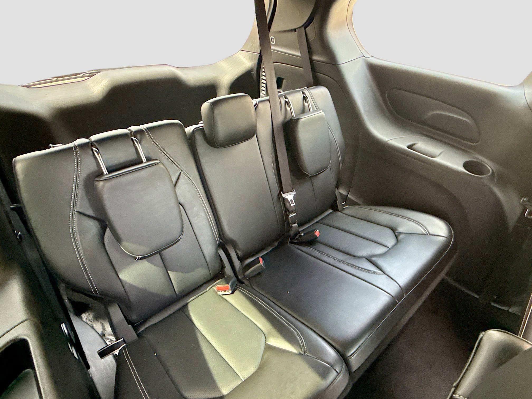 Used 2025 Chrysler Pacifica Select FWD image 27