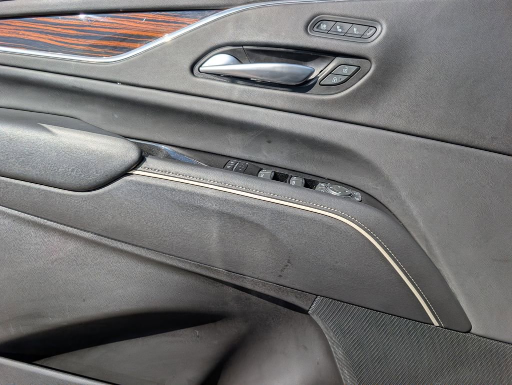 Used 2023 Cadillac Escalade ESV Premium Luxury w/ LPO, Floor Liner Package AWD/4WD image 16