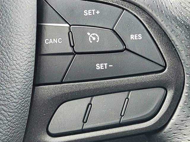 Certified 2022 Dodge Charger SXT w/ Cold Weather Package image 33