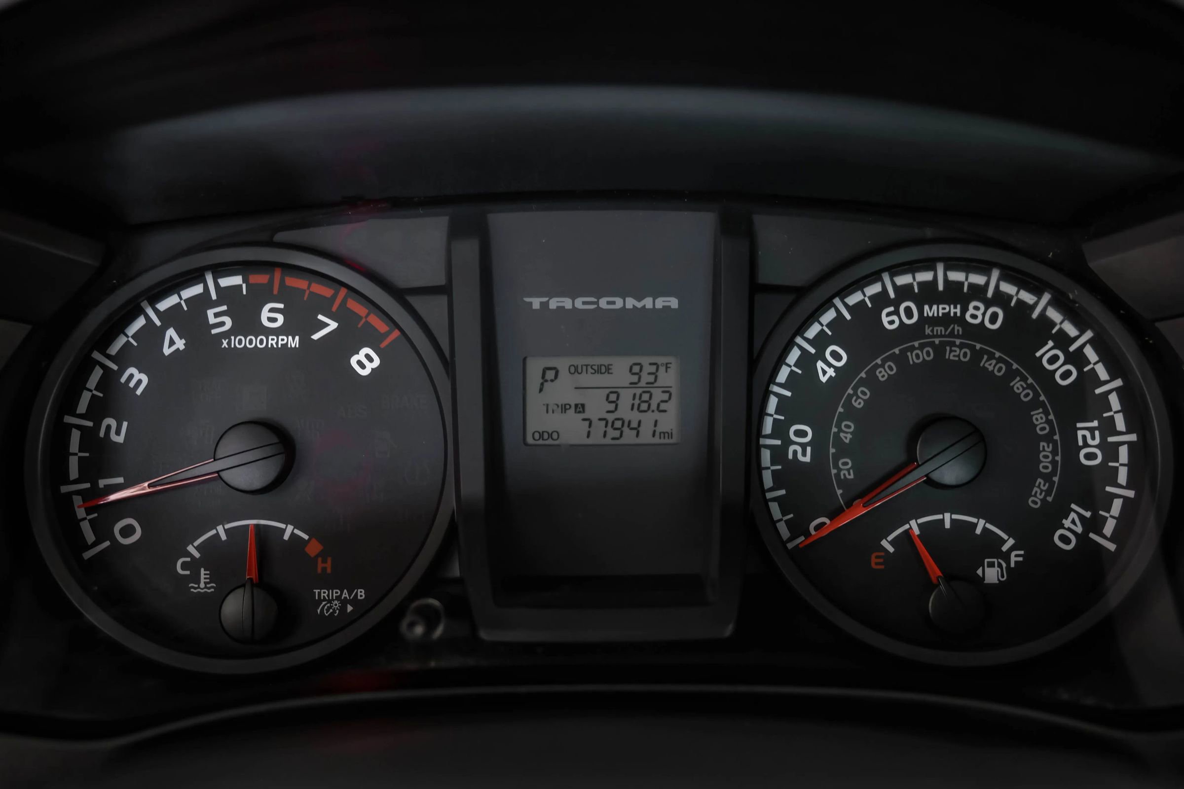 Used 2017 Toyota Tacoma SR w/ SR Convenience Package RWD image 17