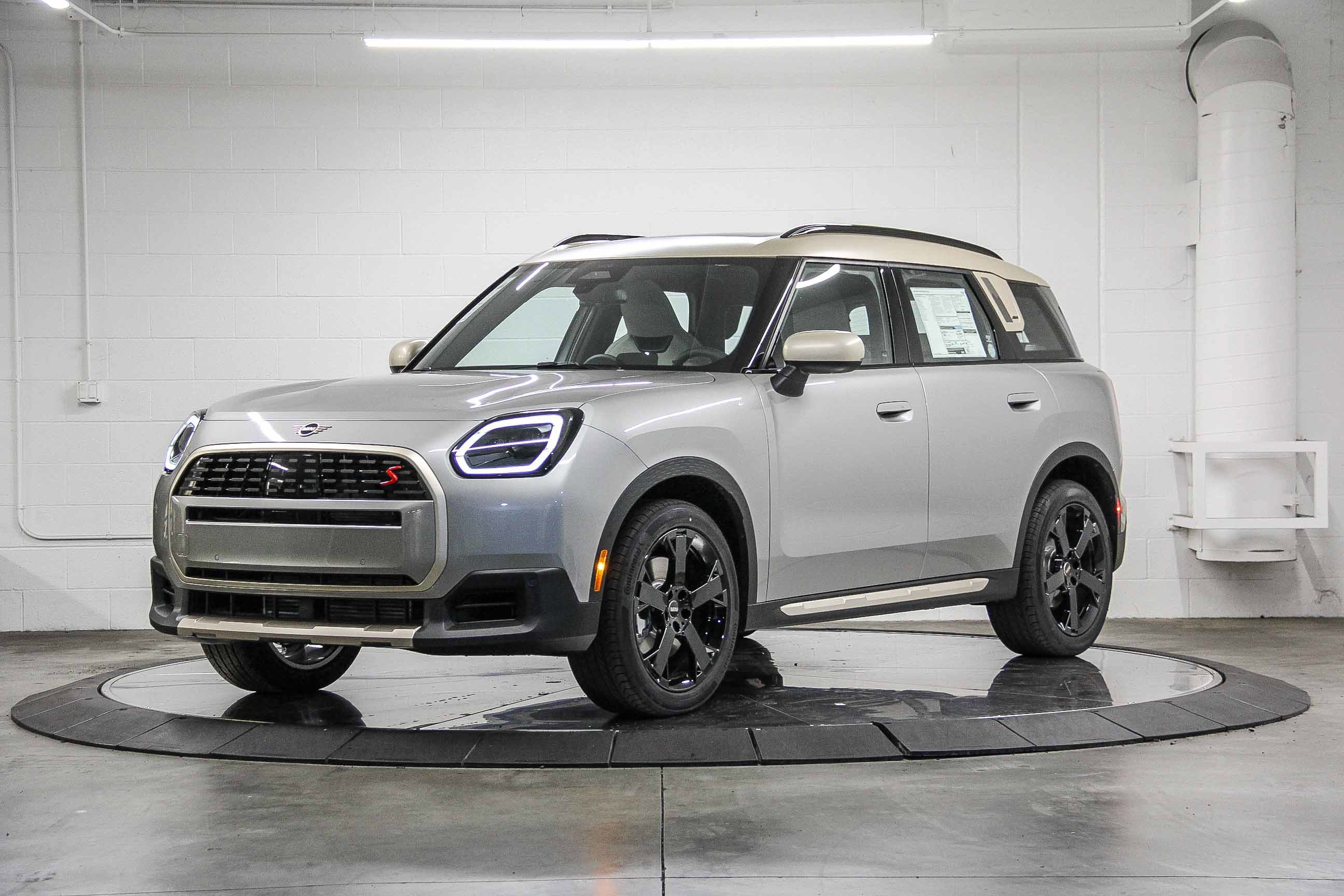 New 2026 MINI Cooper Countryman S image 3