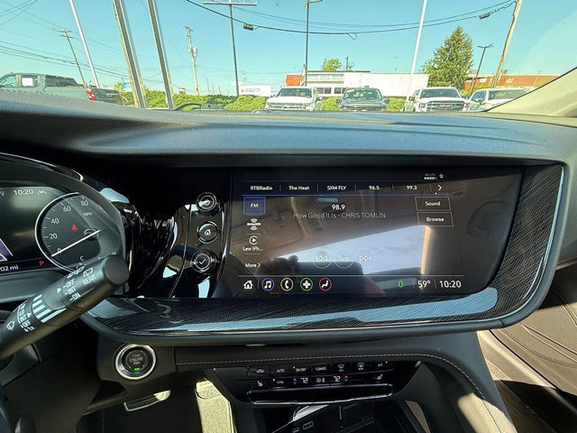 Used 2023 Buick Envision Essence w/ Sport Touring Package AWD/4WD image 27