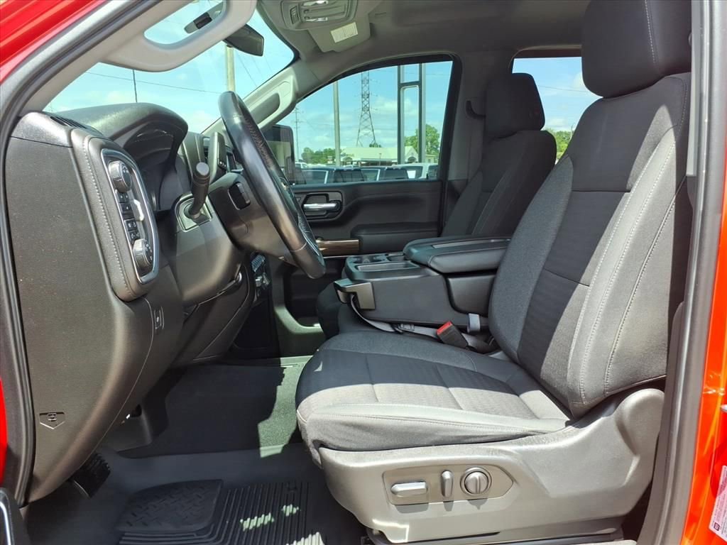 Used 2022 Chevrolet Silverado 2500 LT w/ Convenience Package AWD/4WD image 17