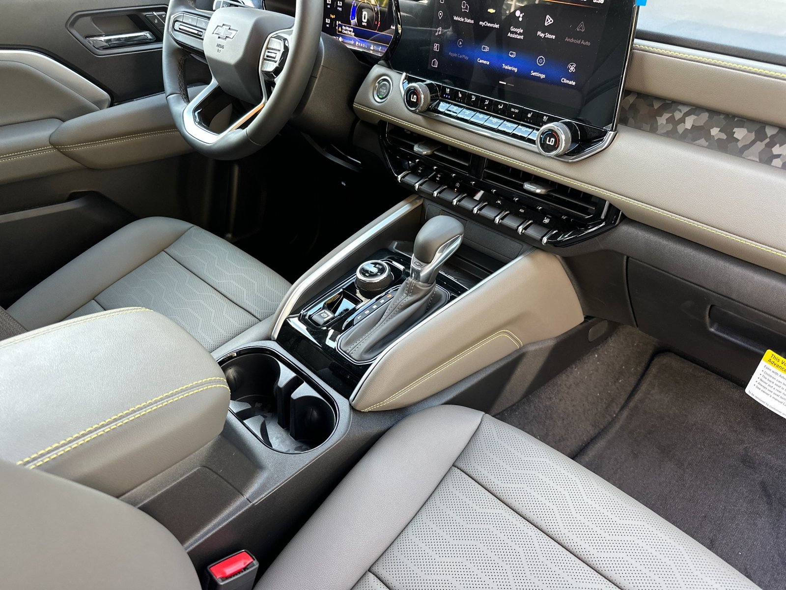 New 2026 Chevrolet Colorado ZR2 image 17