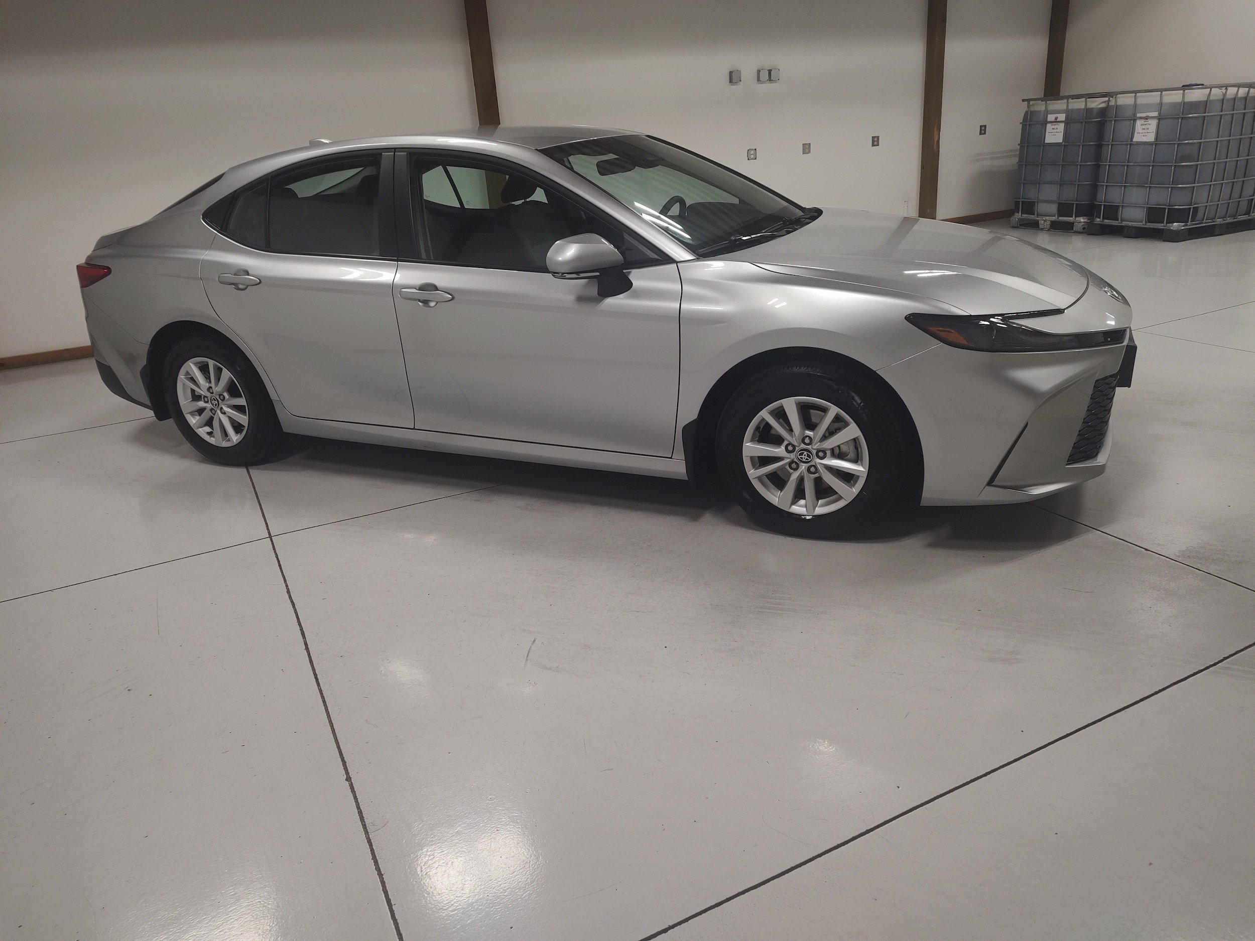 Used 2026 Toyota Camry LE w/ Convenience Package AWD/4WD image 2