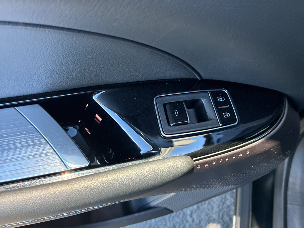 Used 2024 Cadillac Lyriq Luxury RWD image 42