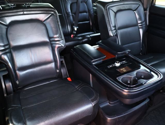 Used 2020 Lincoln Navigator L Reserve w/ Equipment Group 208A Reserve AWD/4WD image 22