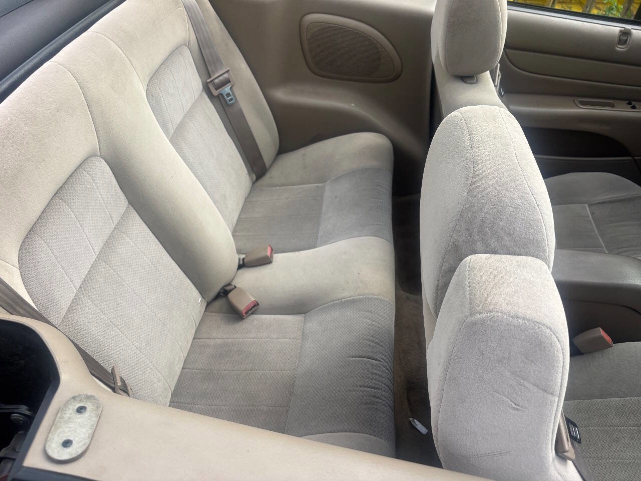 Used 2004 Chrysler Sebring LX FWD image 18