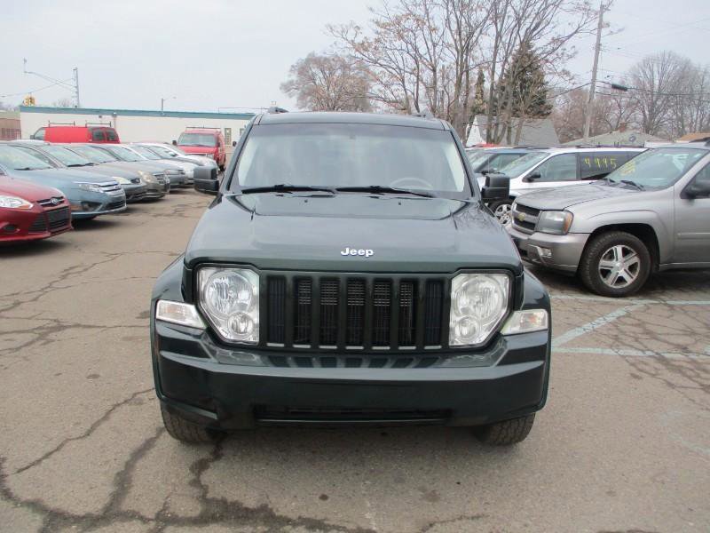 Used 2011 Jeep Liberty Sport w/ Popular Equipment Group image 3