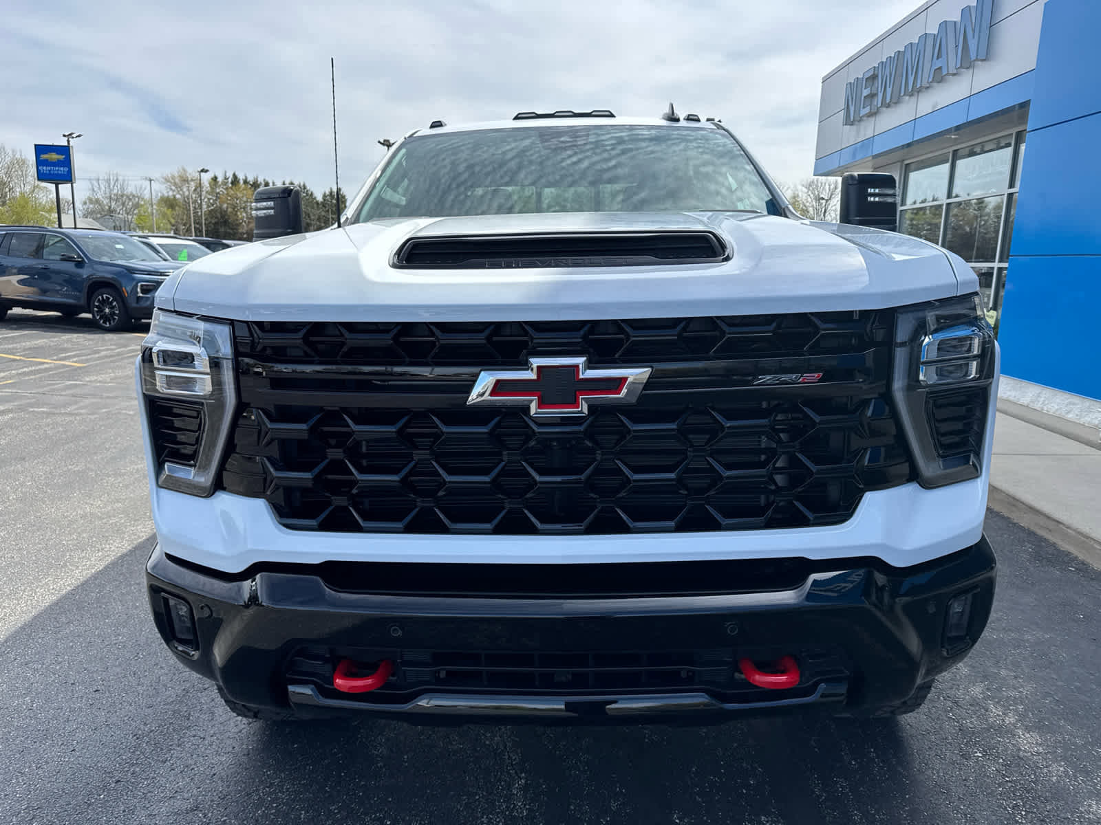 Used 2026 Chevrolet Silverado 2500 ZR2 AWD/4WD image 12
