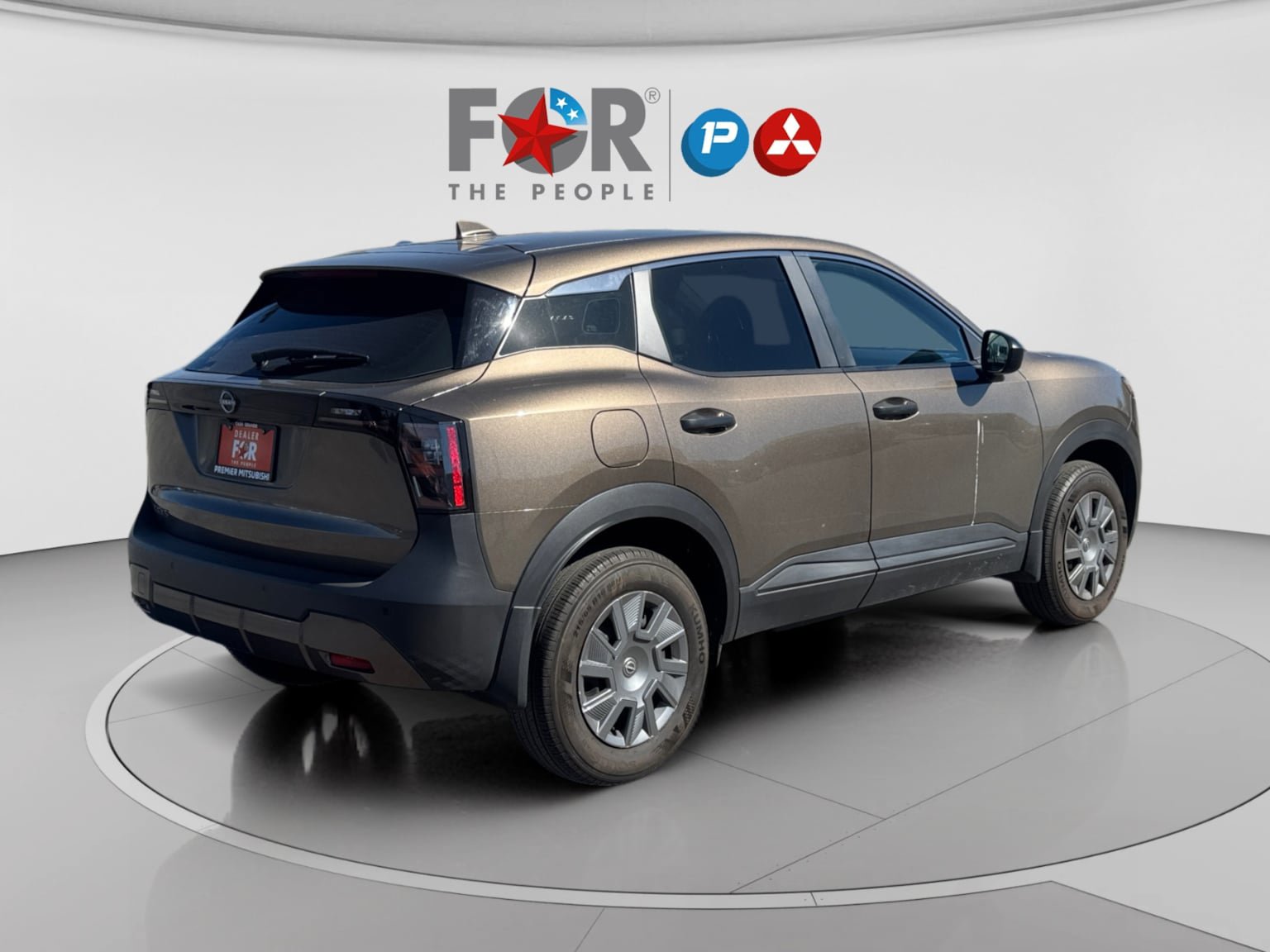 Used 2025 Nissan Kicks S FWD image 5
